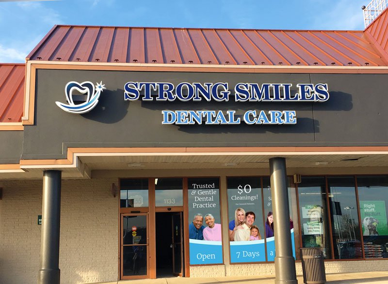 Strong Smiles Sign